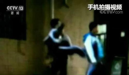 初中打架视频实拍